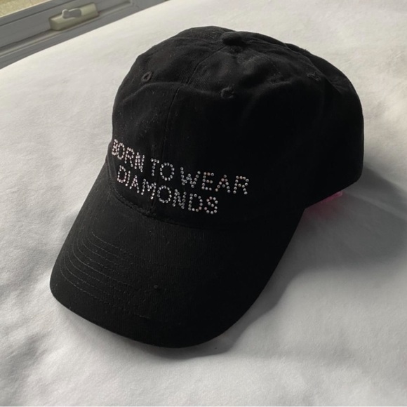 Accessories - black “Born to Wear Diamonds” hat